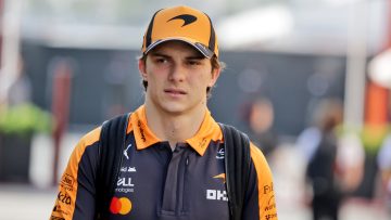 Oscar Piastri highlights McLaren uncertainty amid 'unconventional challenge'