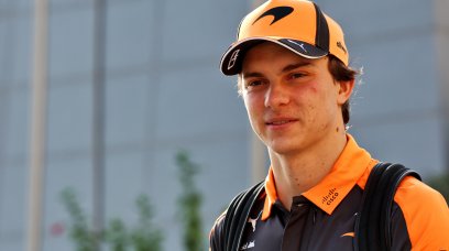 Piastri test Bahrain day 1