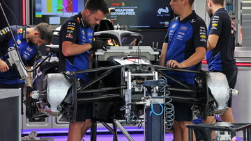 Red Bull geeft Verstappen nieuwe vleugel voor F1 GP Singapore