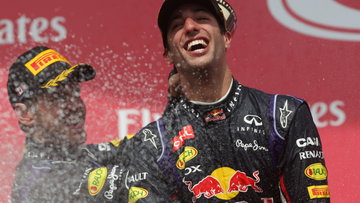Hamilton throws away win with shock error and Ricciardo takes memorable F1 victory