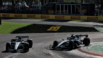 George Russell voices Mercedes surprise over decisive Kimi Antonelli pit stop call