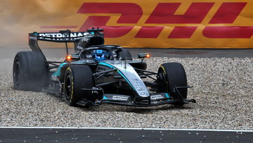 Russell keihard voor problemen Mercedes: "Dit was gewoon gevaarlijk!"