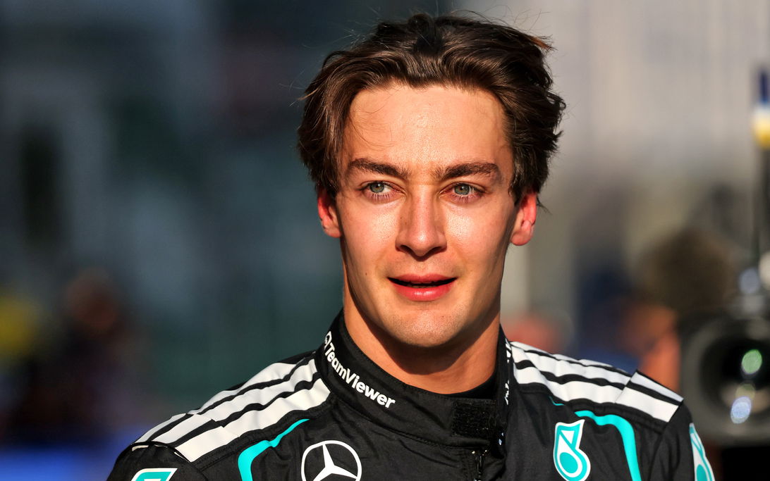 George Russell surprised by Lewis Hamilton's aggressive start in Chinese GP Sprint battle