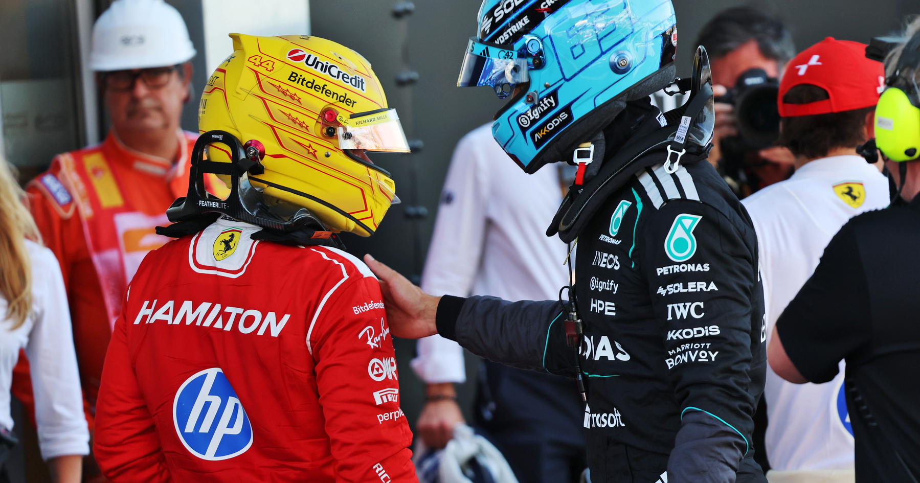 George Russell sounds alarm over looming Lewis Hamilton: 'They're coming'