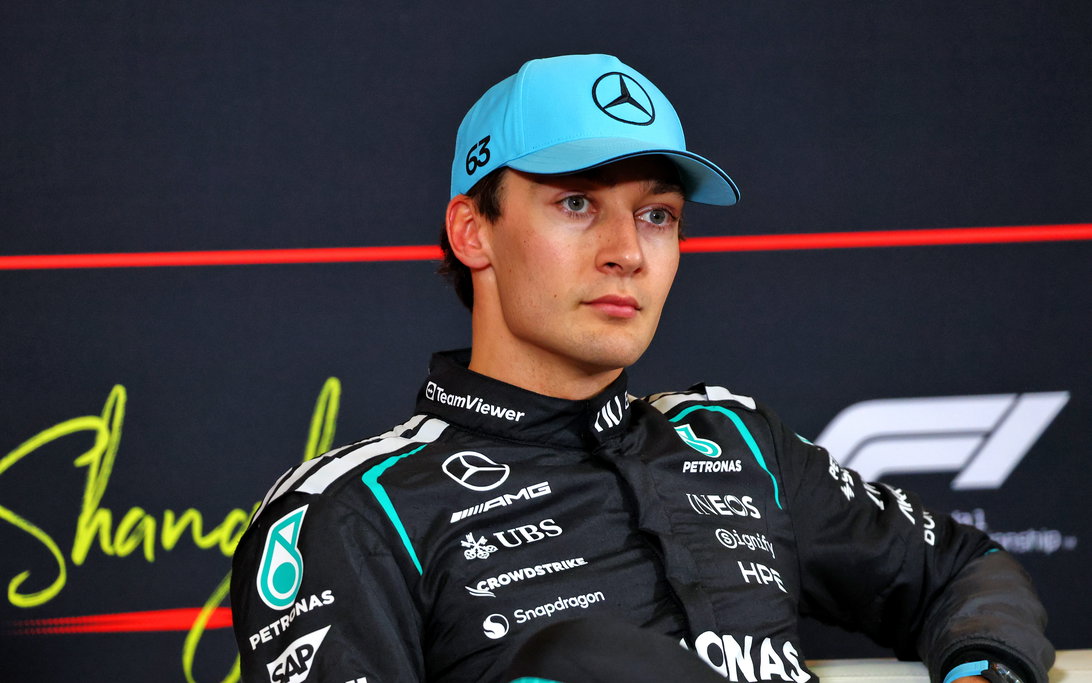 Conserto "estilo iPhone" da Mercedes salva classificação de Russell