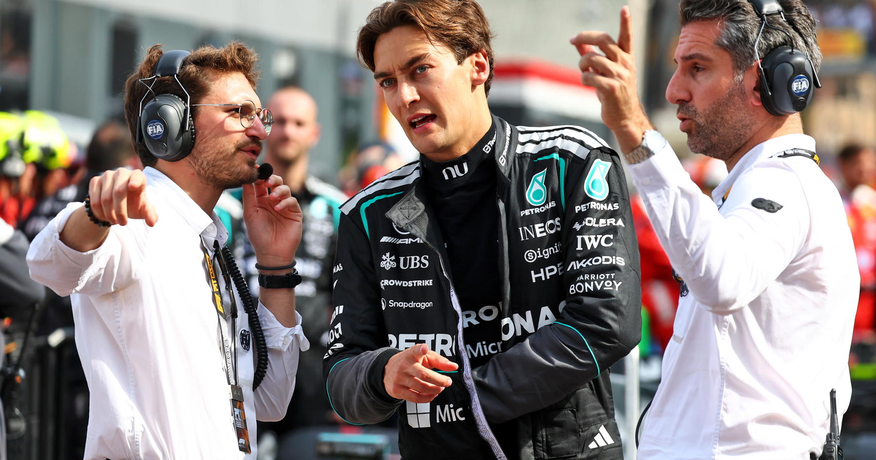 Toto Wolff hands George Russell instruction following Mercedes misery