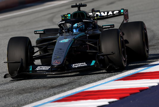 Russell Austria FP2