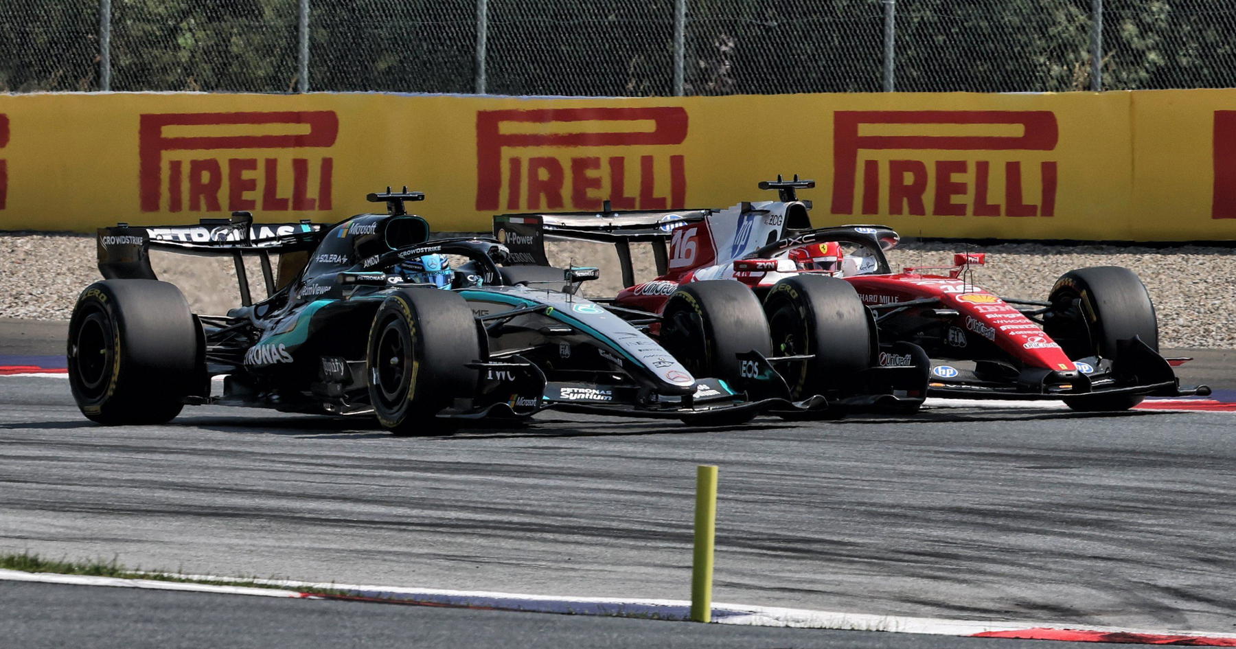 Mercedes rivals continue F1 pursuit with fresh Silverstone upgrades