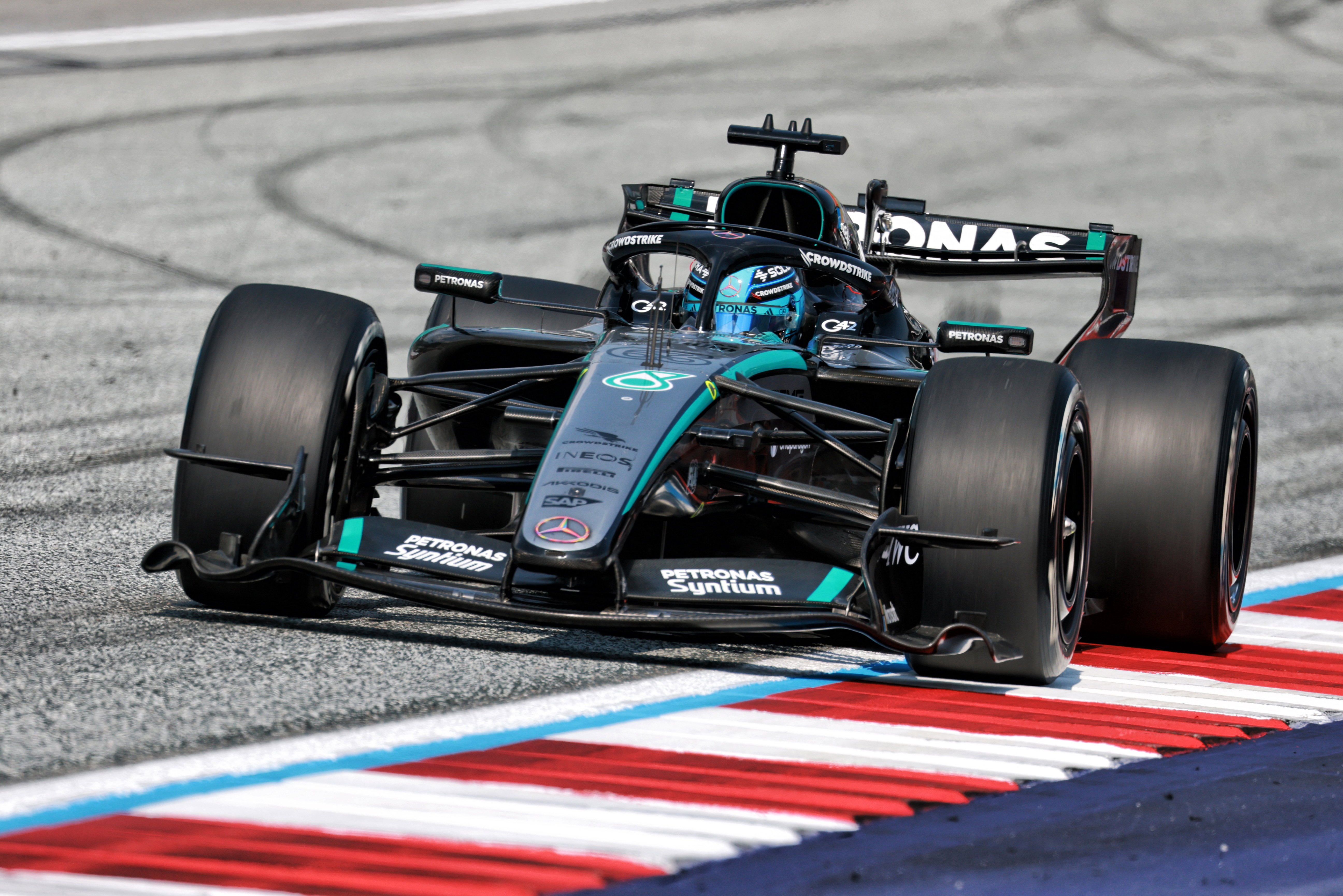 Russell race Austria