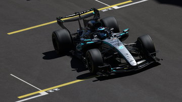 George Russell draws first blood in Madrid as drivers frustrated by traffic chaos