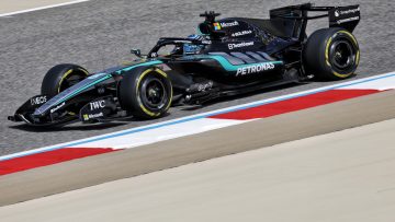 George Russell points to Mercedes concern after 'difficult' test day