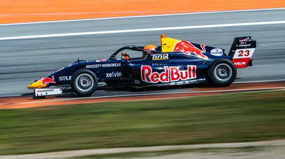 Coronel Spanish F4 Valencia