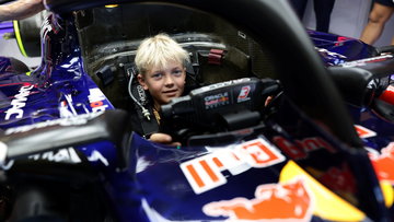 Red Bull bevestigt vastleggen zoon van F1-kampioen
