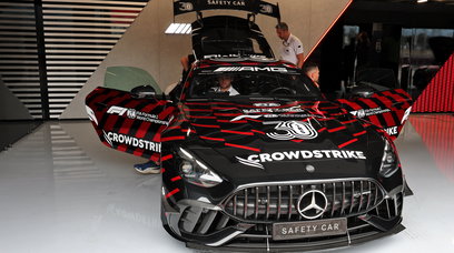 Safety car