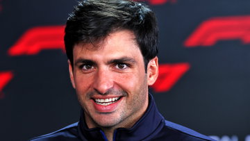 Carlos Sainz issues Williams plea after early struggles