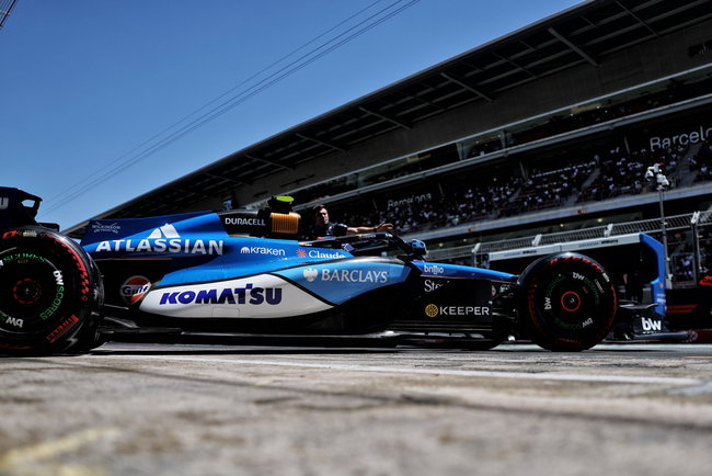 Carlos Sainz (ESP) Williams F1 Team FW48 leaves the pits.
13.06.2026. Formula 1 World Championship, Rd 7, Barcelona-Catalunya Grand Prix, Barcelona, Spain, Qualifying Day.
- www.xpbimages.com, EMail: requests@xpbimages.com © Copyright: Charniaux / XPB Images