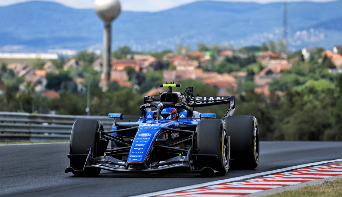 Sainz Hungary FP1