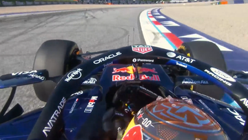 Verstappen geeft Russell middelvinger na incident in Oostenrijk