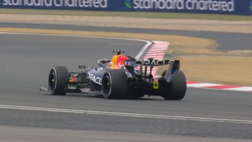 Dramatisch weekend Verstappen compleet met uitvalbeurt in China