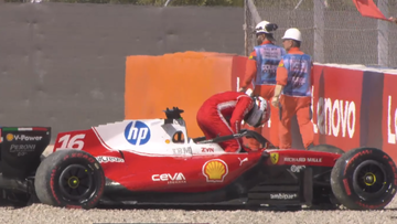 Leclerc met schaamrood op de kaken na zware crash in Barcelona