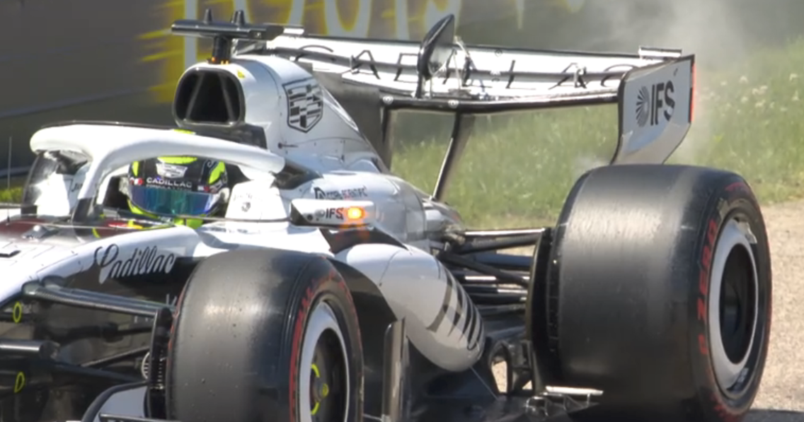 Strange Sergio Perez incident brings out red flag after sudden Cadillac failure