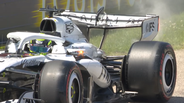 Strange Sergio Perez incident brings out red flag after sudden Cadillac failure
