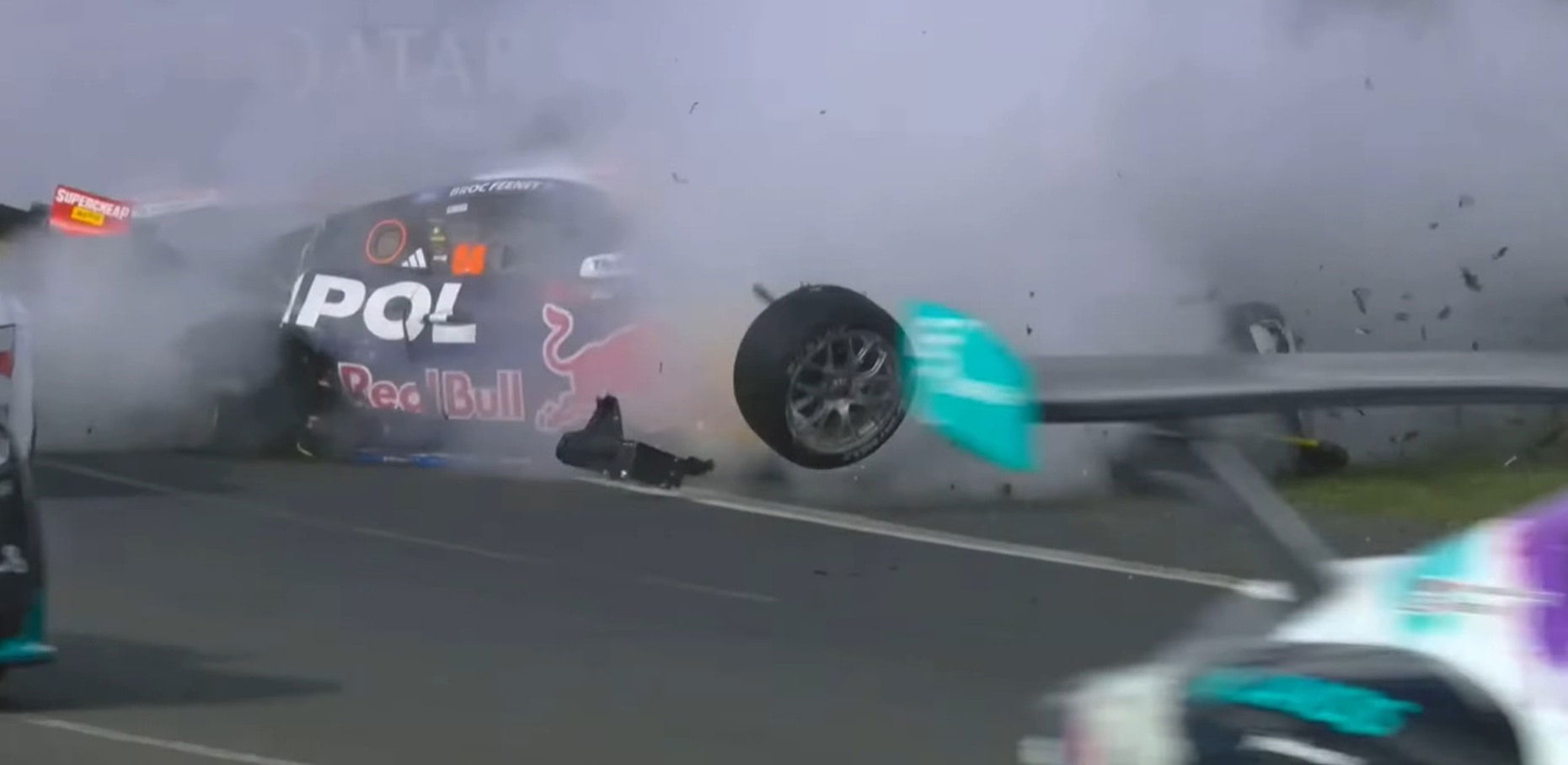 Supercars crash screenshot