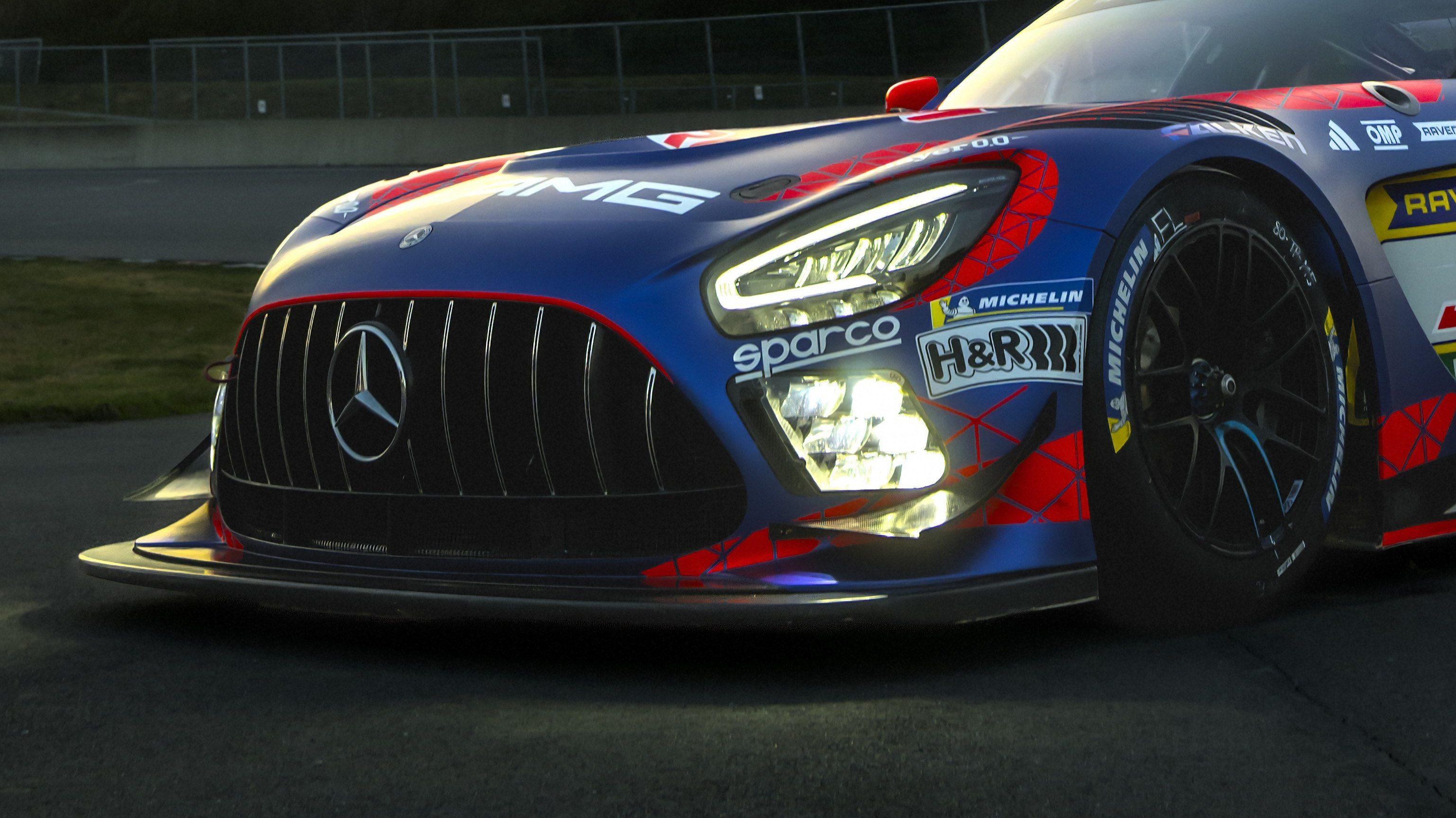 Verstappen Mercedes headlight