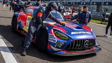 Coronel: "Verstappen pakt expres de poleposition niet"