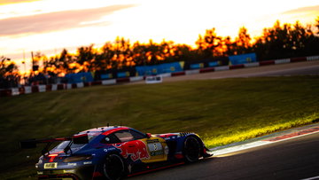 Max Verstappen grabs Nurburgring 24 Hours lead during stunning night stint