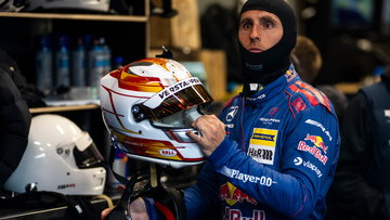 Teamgenoot Verstappen in ongewisse over terugkeer in 24 uur Nürburgring