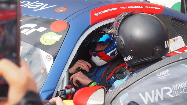 © RacingNews365