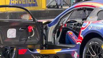 Verstappen en Mercedes trappen belangrijke driedaagse af