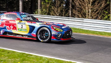 Team Verstappen ontvangt gridstraf op Nordschleife