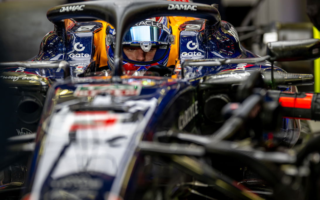 Verstappen day 2 week 2 Bahrain test