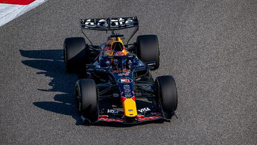 F1 team boss points to Red Bull 'games' during Bahrain testing
