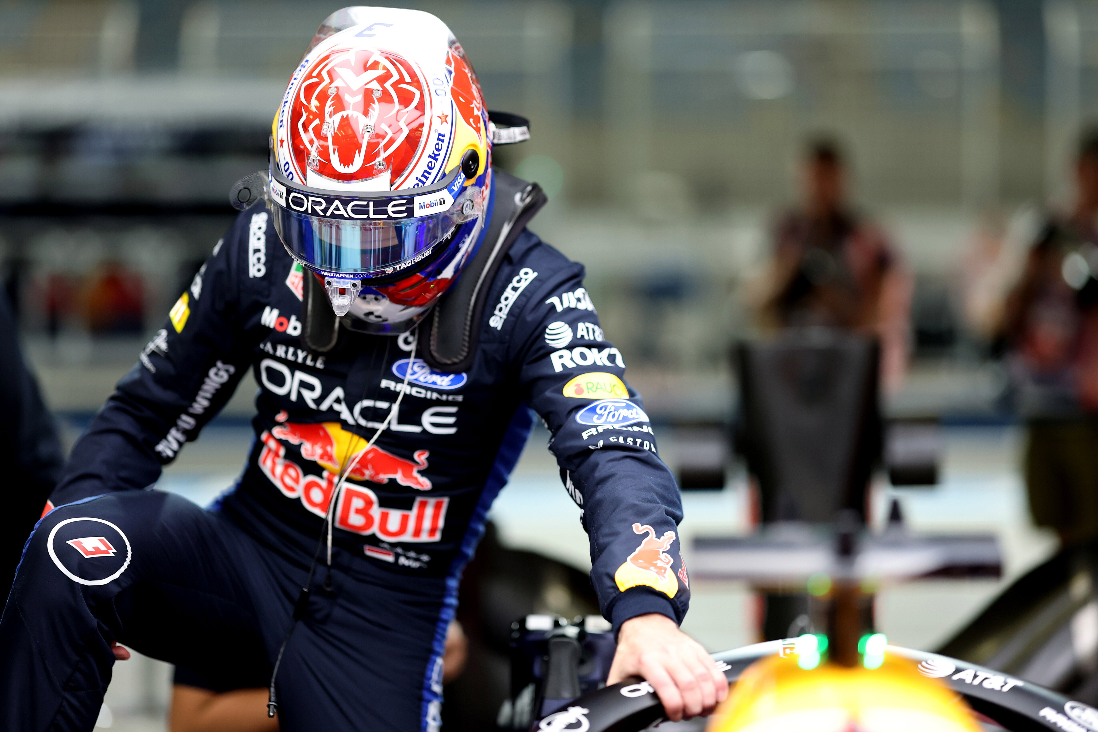 Verstappen Bahrain test day 1