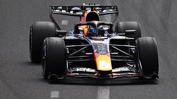 Wanhoopsgebaar Verstappen bij start spreekt boekdelen: "For fuck sake!"