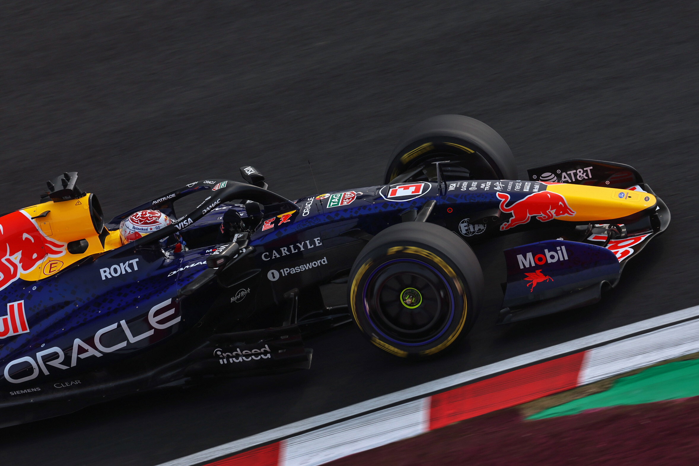 Verstappen race Japan