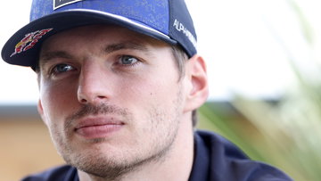 Verstappen bevestigt Red Bull-gesprekken met FIA na 'verrassende' conclusie