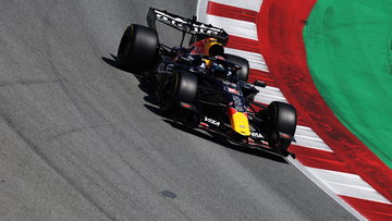 Verstappen haalt maximale uit GP Barcelona, Hamilton schrijft geschiedenis met Ferrari