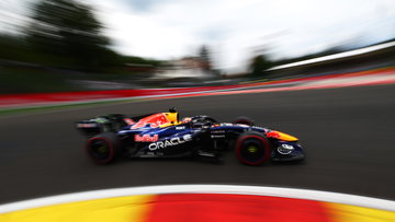 Verstappen en Red Bull maken vliegende start op Spa