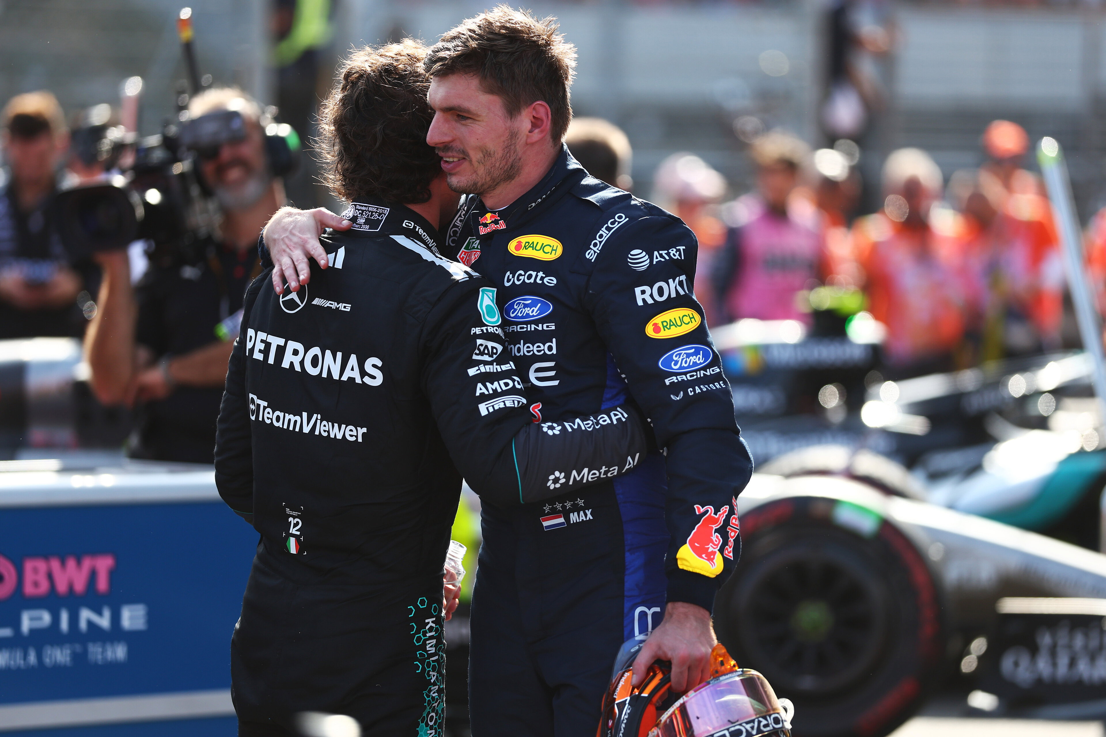 Verstappen Antonelli Hungary