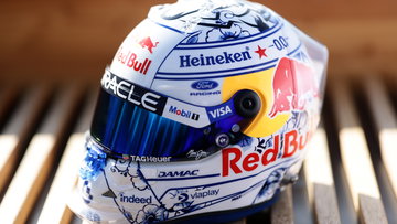 Red Bull geeft uitleg over speciaal helmdesign Verstappen