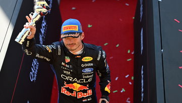 Verstappen imponeert met 'kapotte' Red Bull op Monza