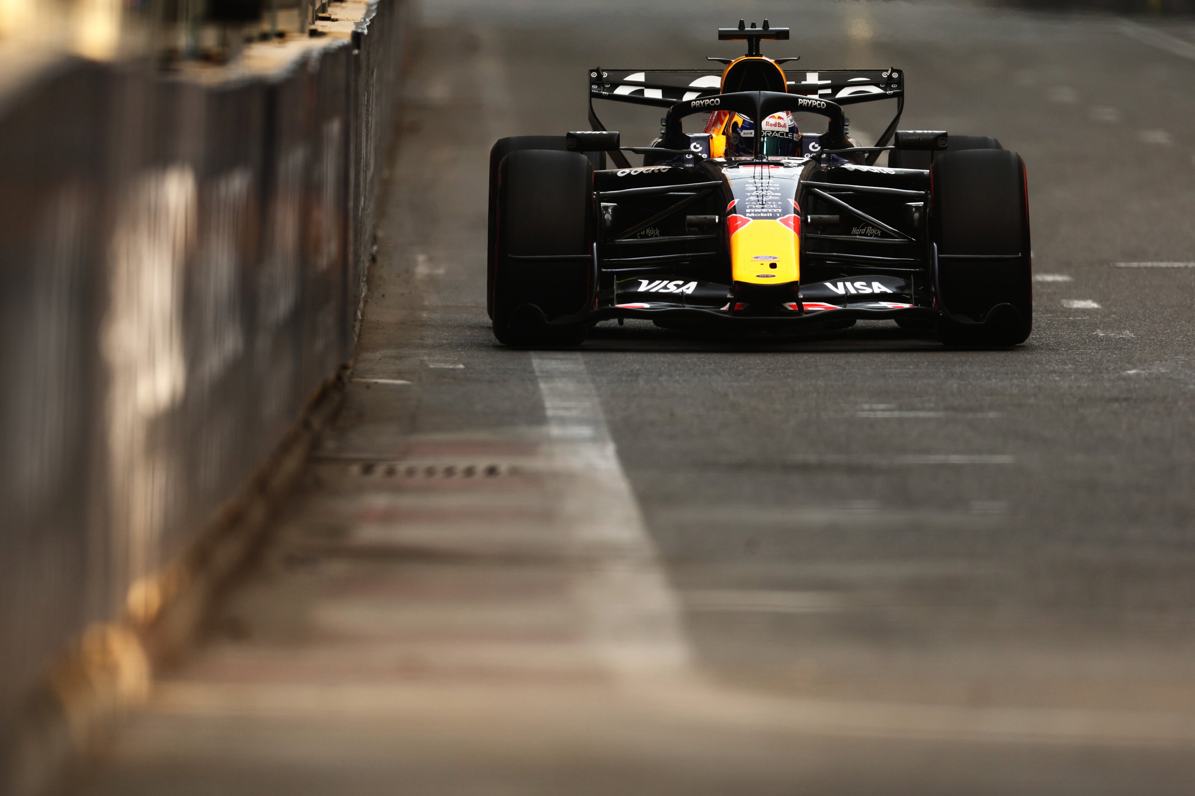 Verstappen FP2 Baku