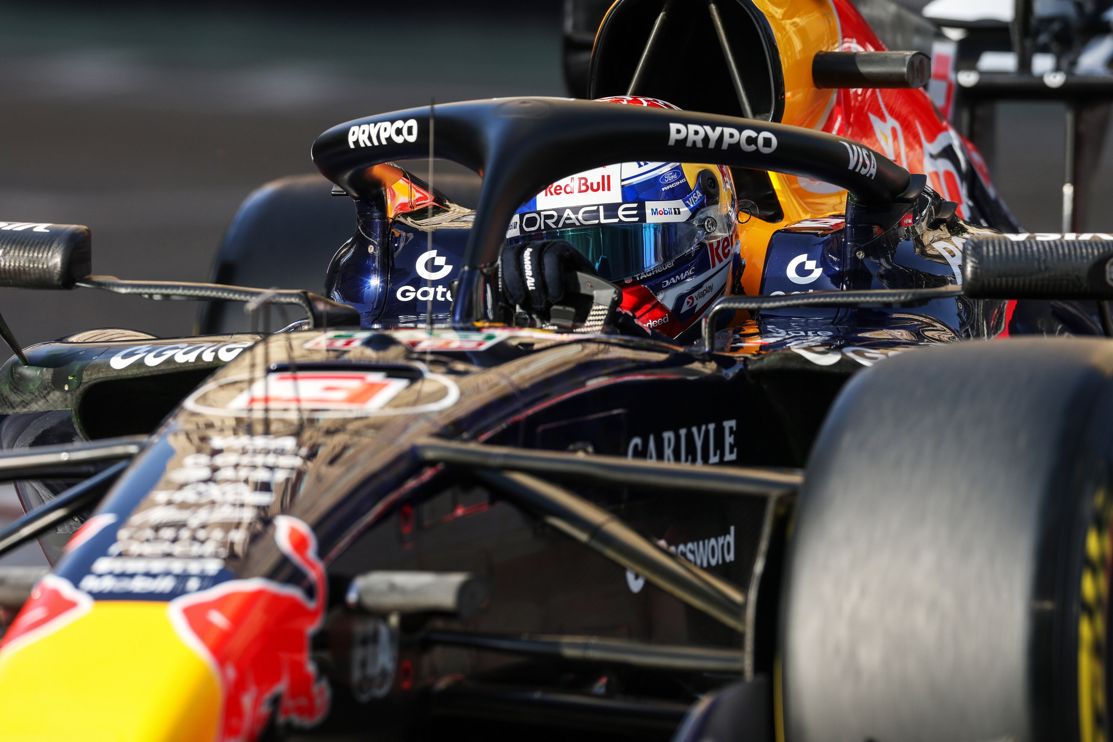 Verstappen FP2 Baku