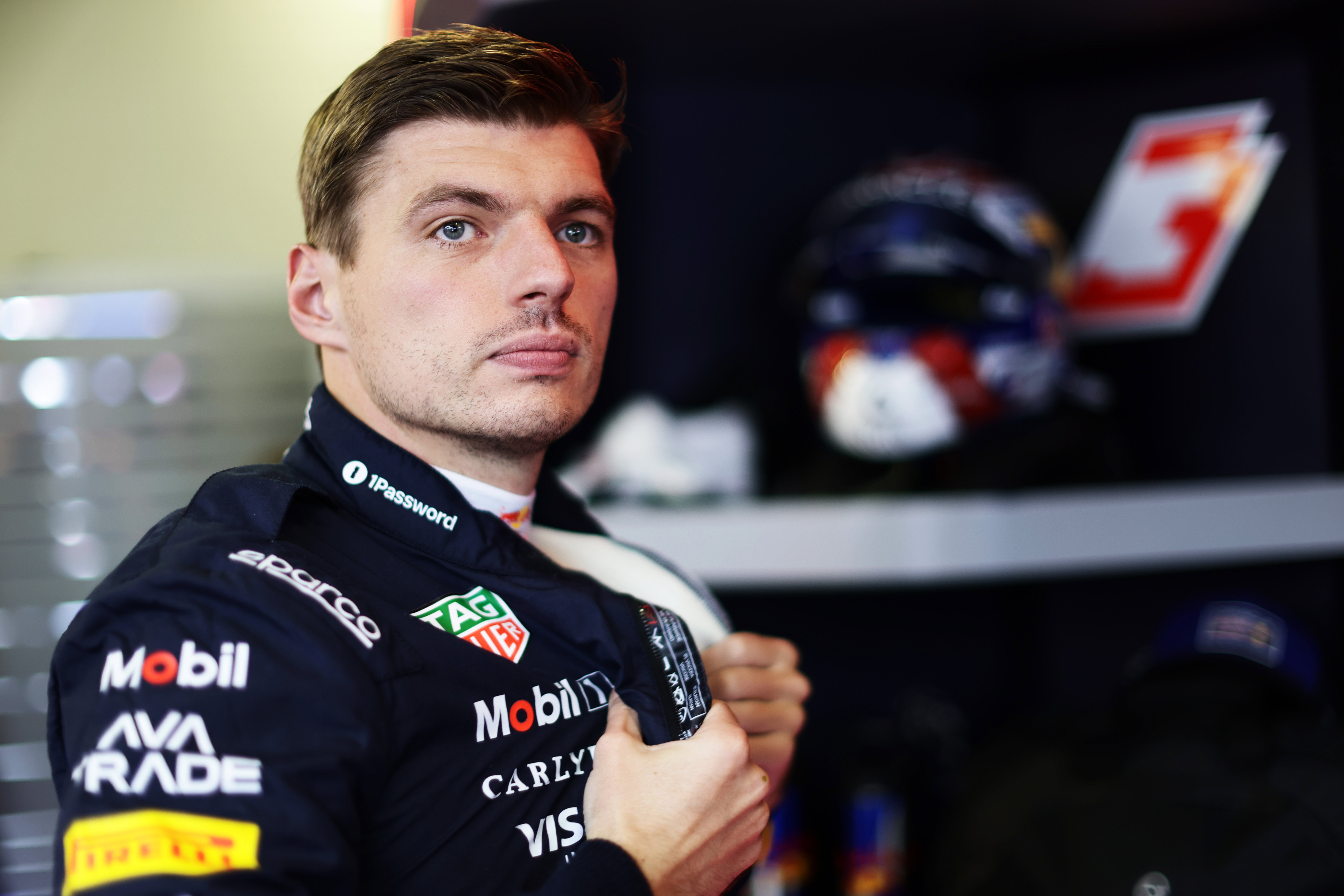 Verstappen race Baku