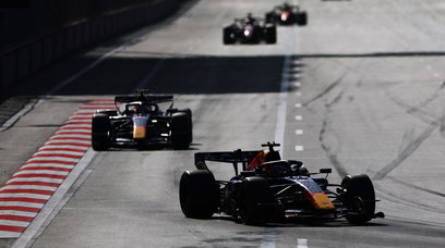 Verstappen race Baku