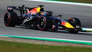 Zo veroverde Verstappen zijn waanzinnige poleposition in Maleisië
